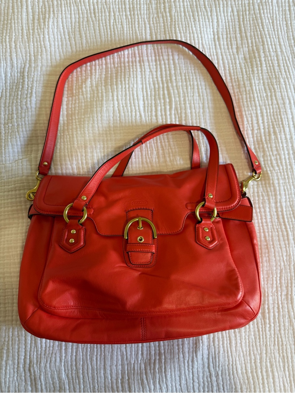 Great Condition COACH Vintage Orange Leather Medium Shoulder Bag